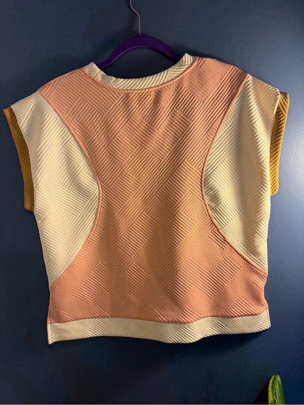 Umgee Colorblock Textured Top Small - Picture 5 of 5